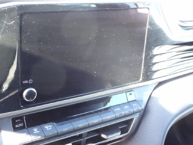 Used 2026 Toyota Camry SE FWD image 13