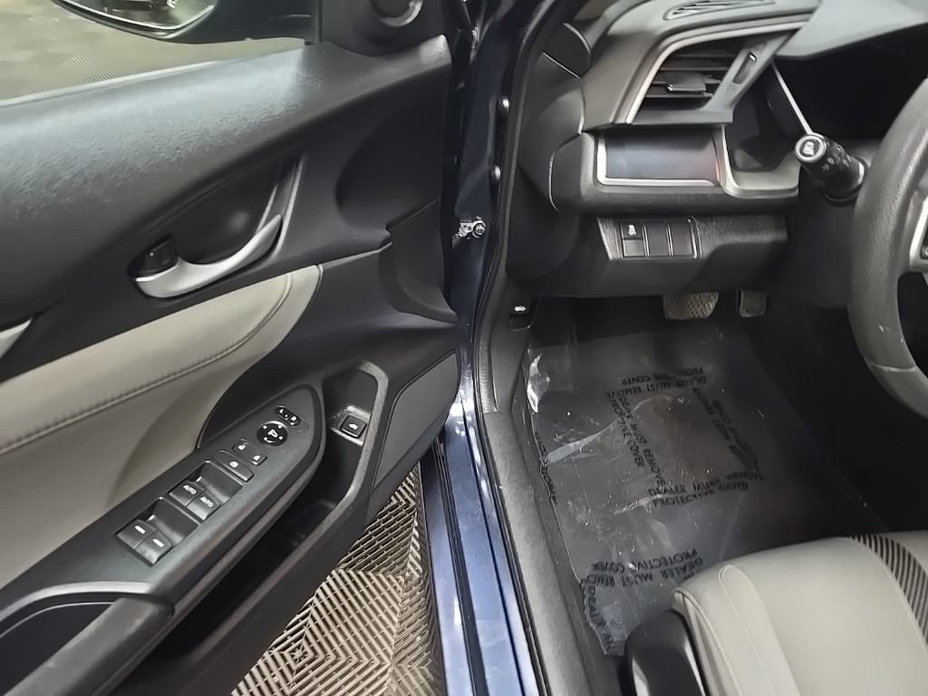 Used 2016 Honda Civic EX-T image 28