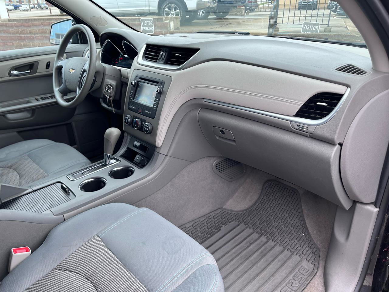 Used 2017 Chevrolet Traverse LS image 17