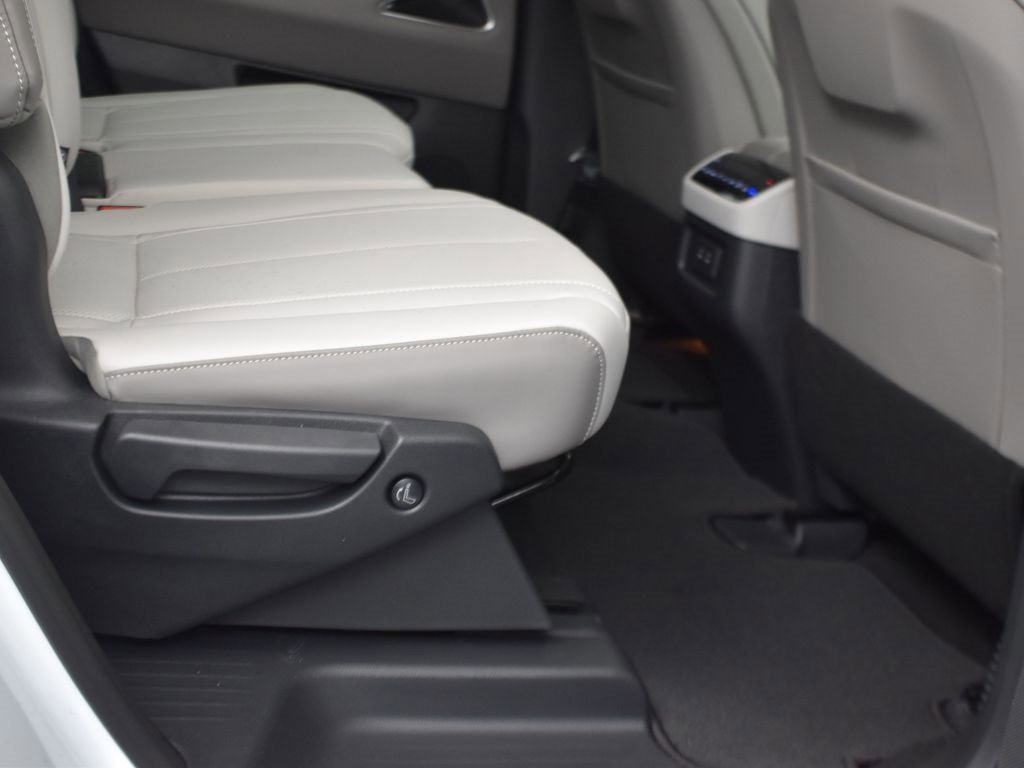 New 2026 INFINITI QX60 Luxe w/ Cargo Package image 19