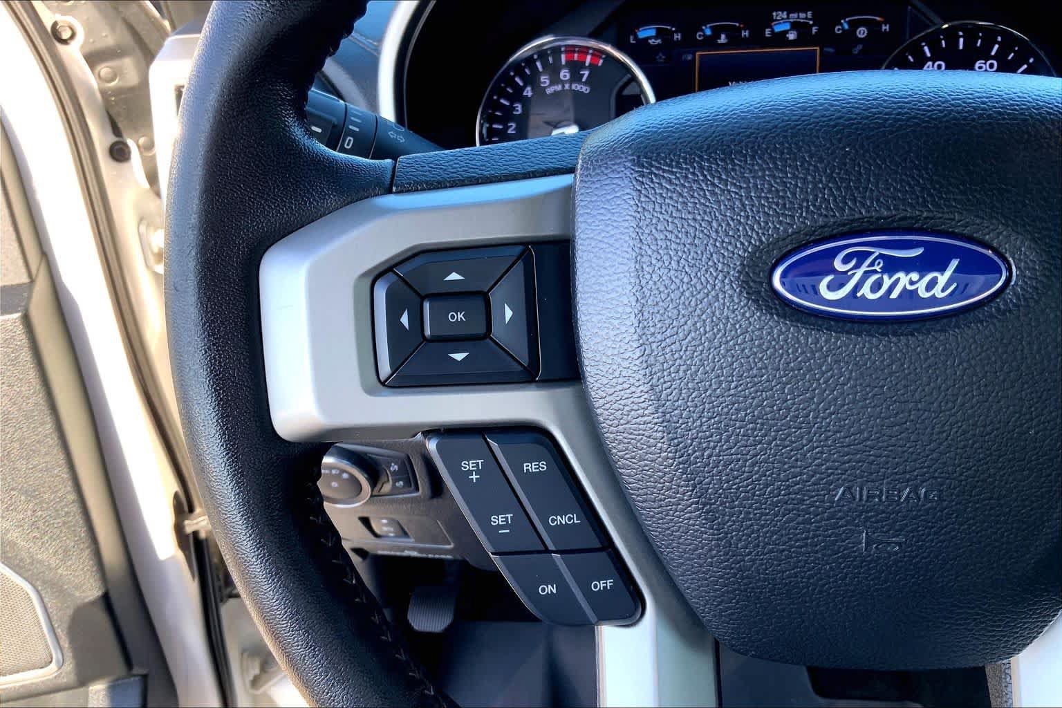 Certified 2017 Ford F250 Lariat w/ Lariat Value Package RWD image 19