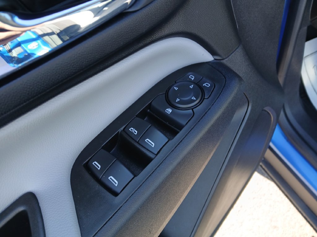 Used 2024 Chevrolet Equinox LS w/ LS Convenience Package AWD/4WD image 12