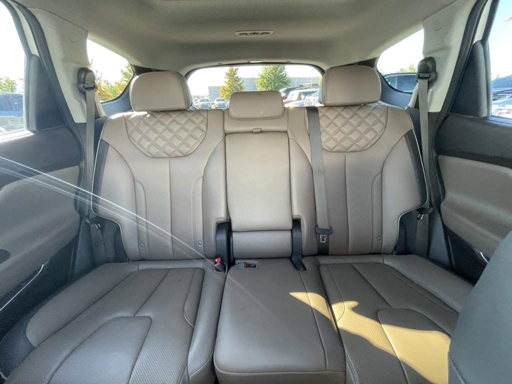 Used 2023 Hyundai Santa Fe Limited image 25