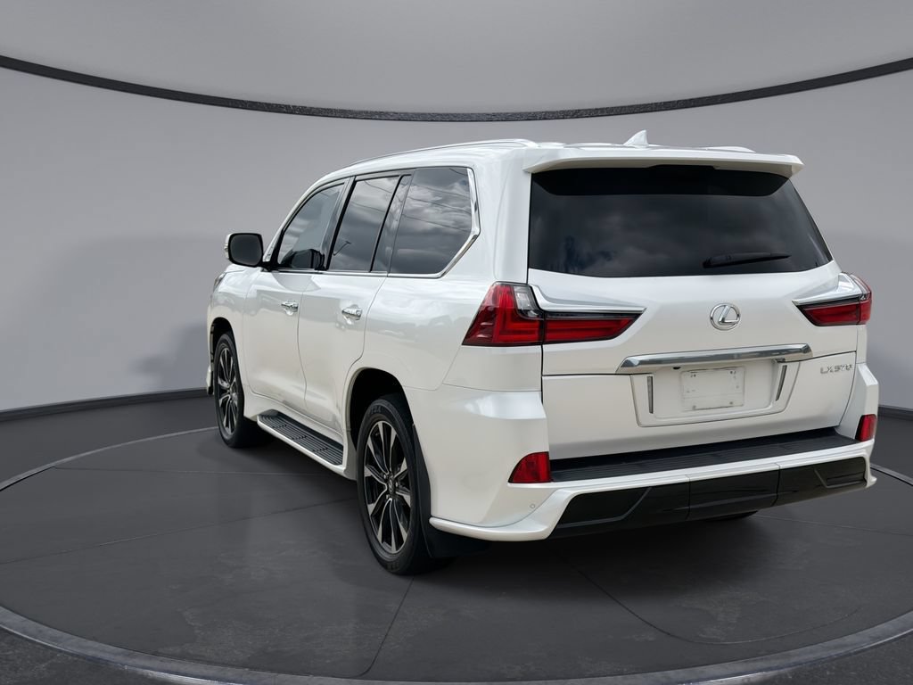 Used 2021 Lexus LX 570 4WD w/ Sport Package image 10