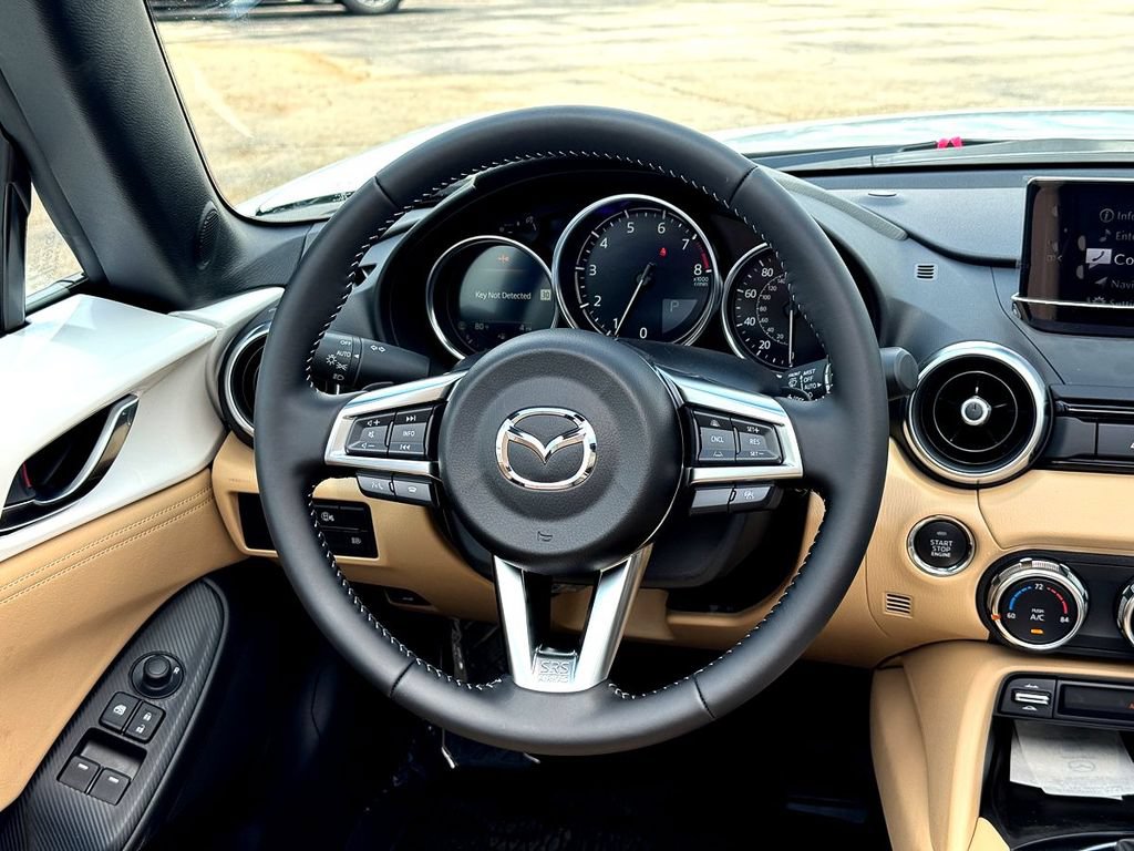 New 2026 MAZDA MX-5 Miata RF Grand Touring RWD image 21