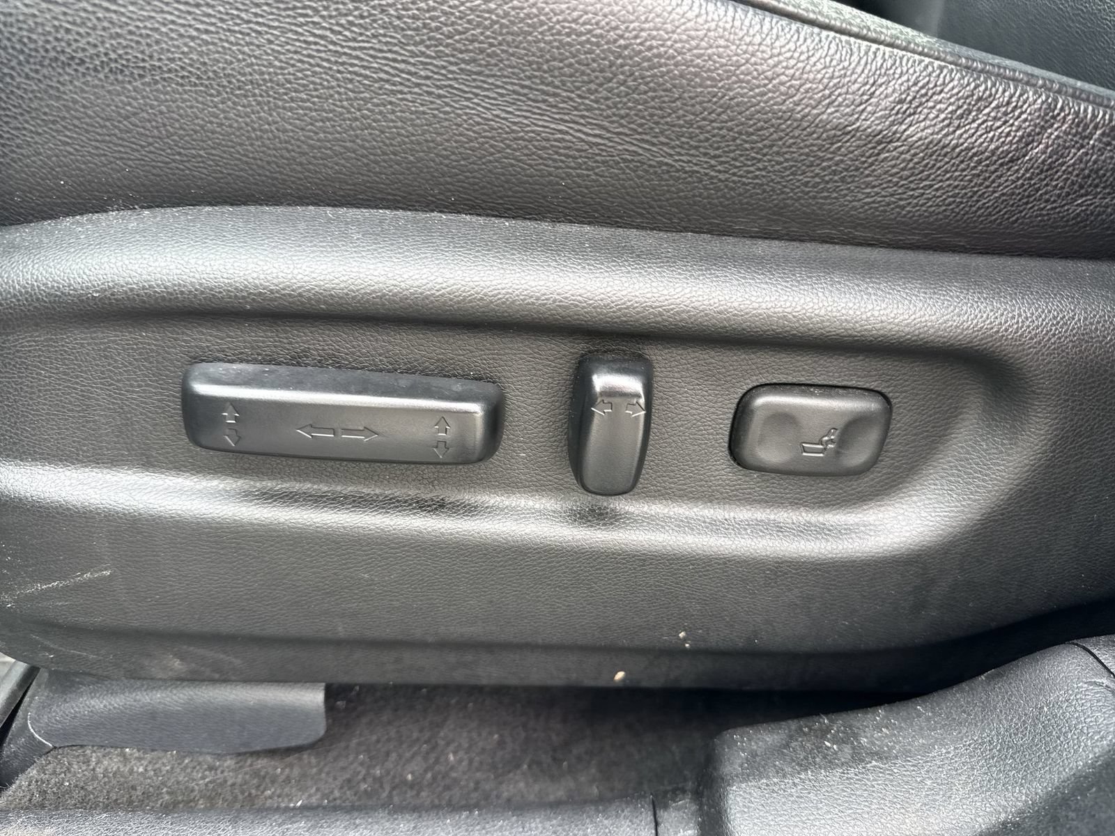 Used 2019 Honda Pilot Touring image 13