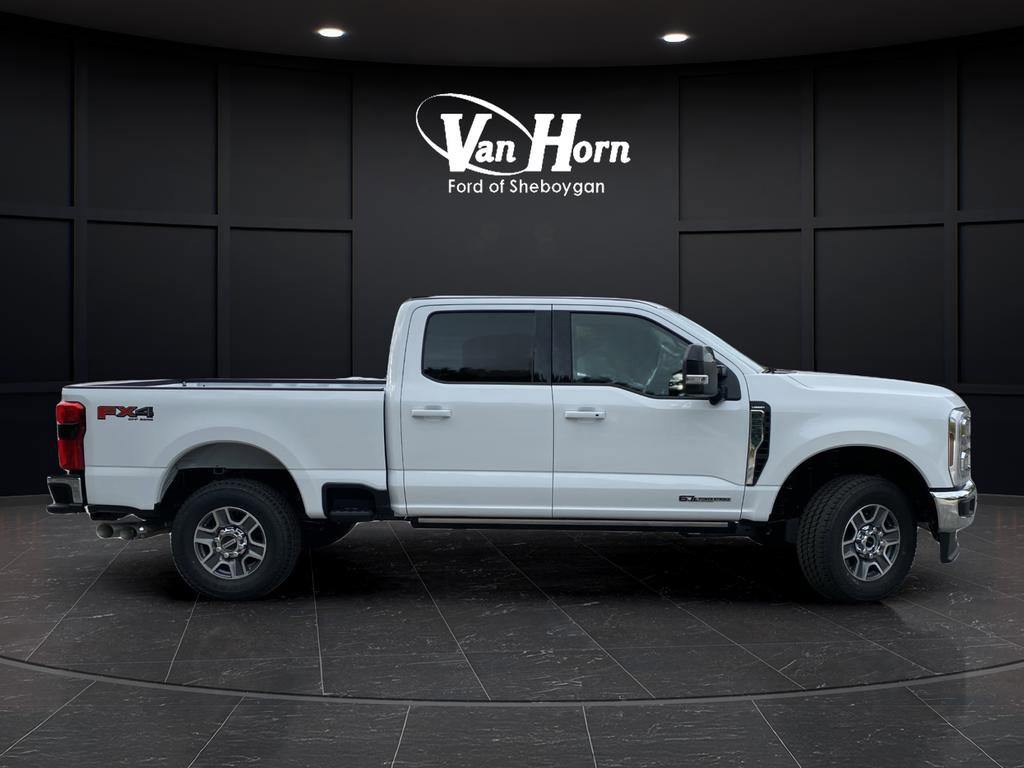 New 2026 Ford F250 Lariat w/ FX4 Off-Road Package image 2