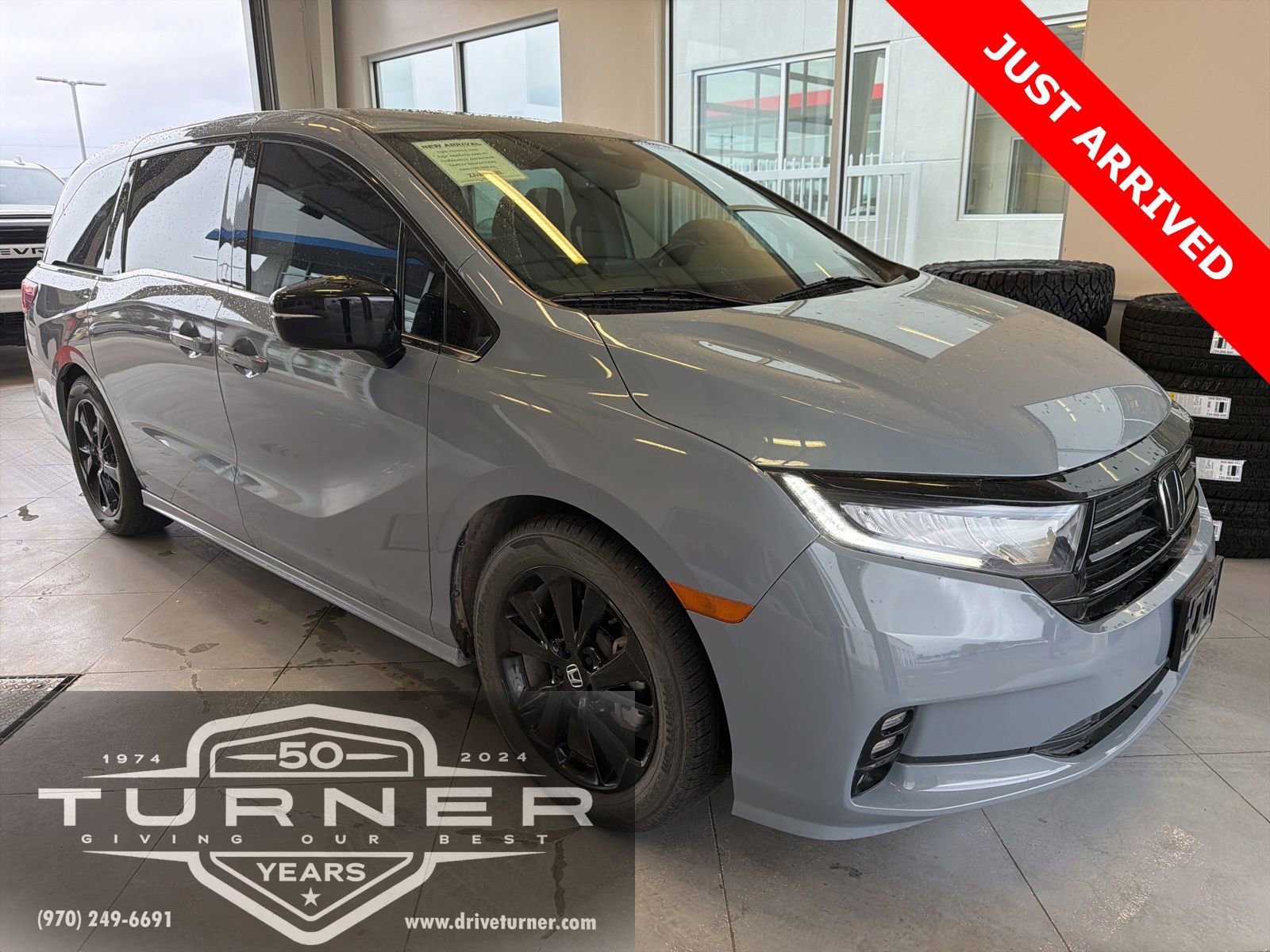 Used 2023 Honda Odyssey Sport image 1