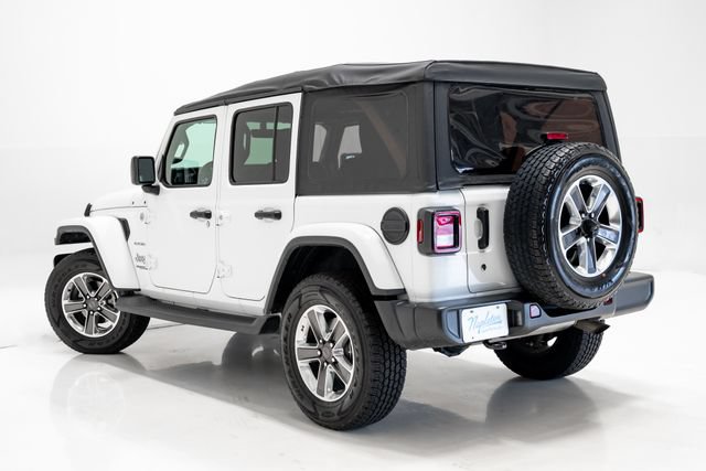 Used 2018 Jeep Wrangler Unlimited Sahara AWD/4WD image 36