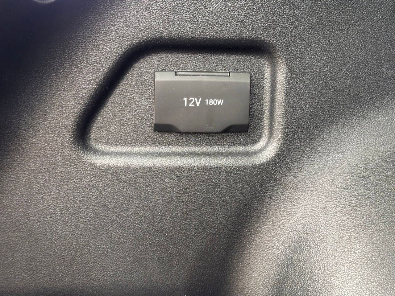 Used 2025 Hyundai Tucson SEL FWD image 14