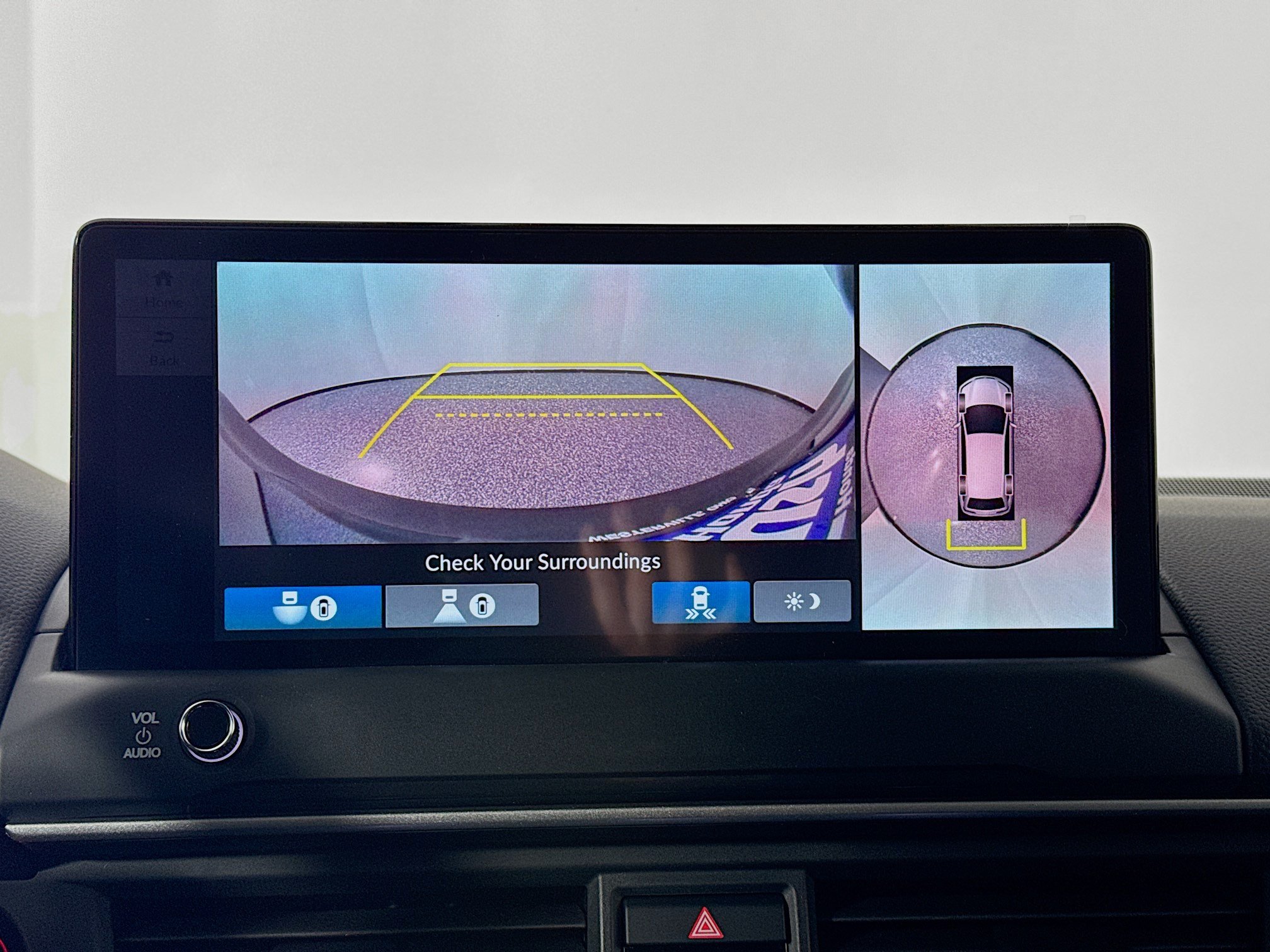 New 2026 Honda Pilot Touring image 14