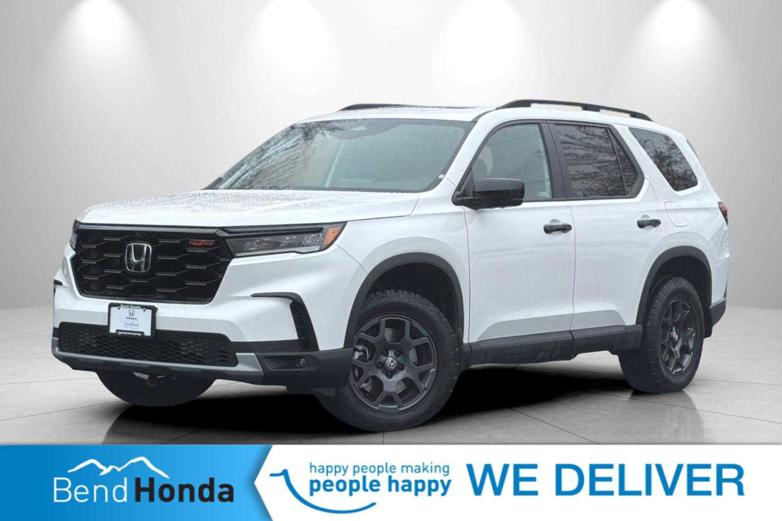 Used 2025 Honda Pilot TrailSport