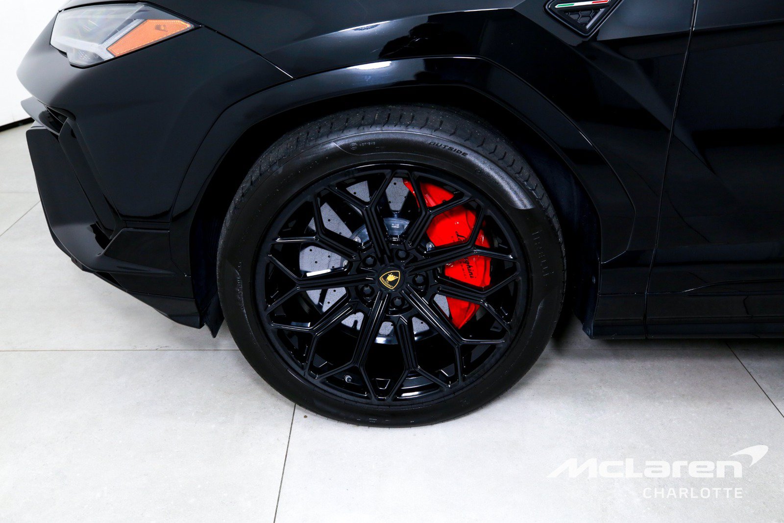 Used 2023 Lamborghini Urus S AWD/4WD image 39
