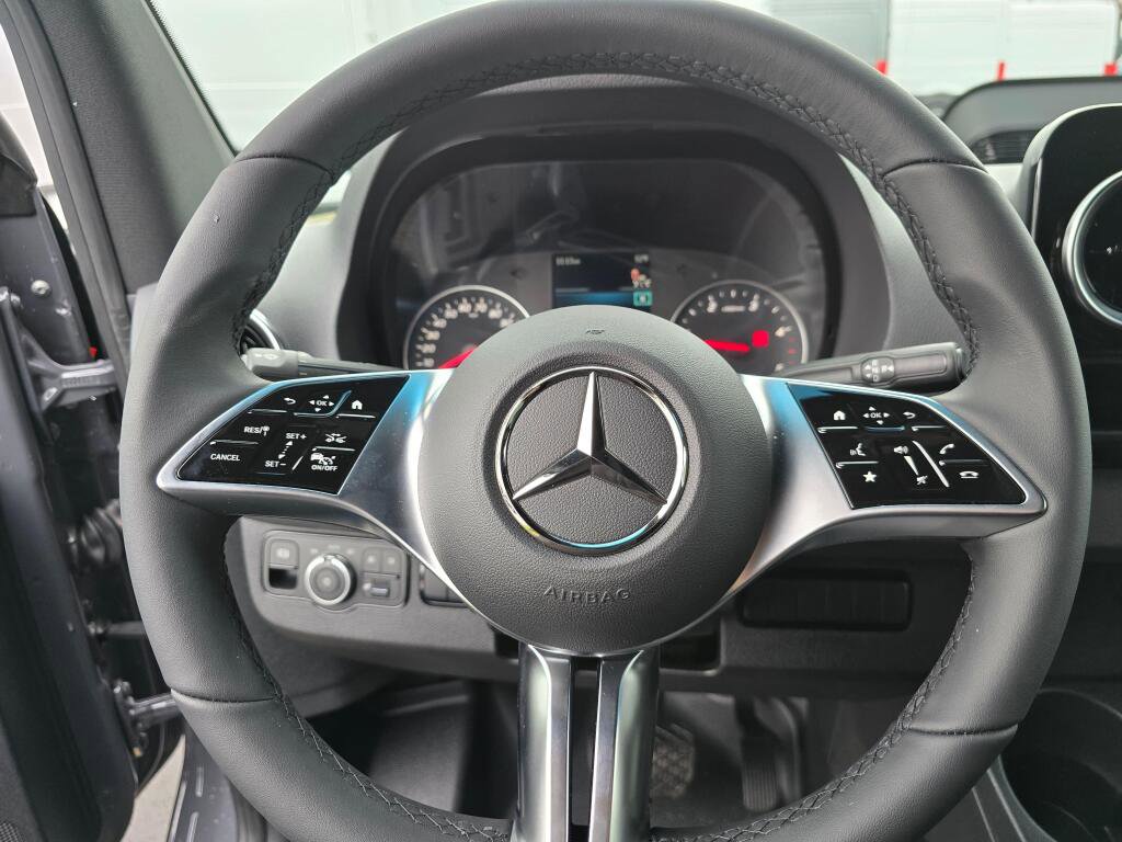 New 2026 Mercedes-Benz Sprinter 2500 image 30