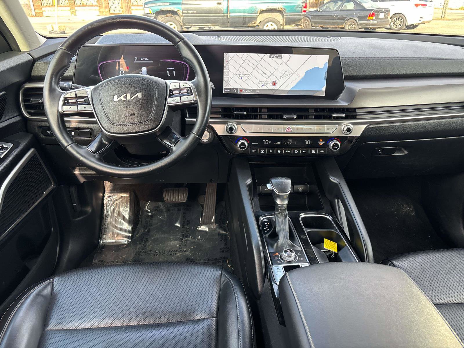Used 2023 Kia Telluride LX image 12