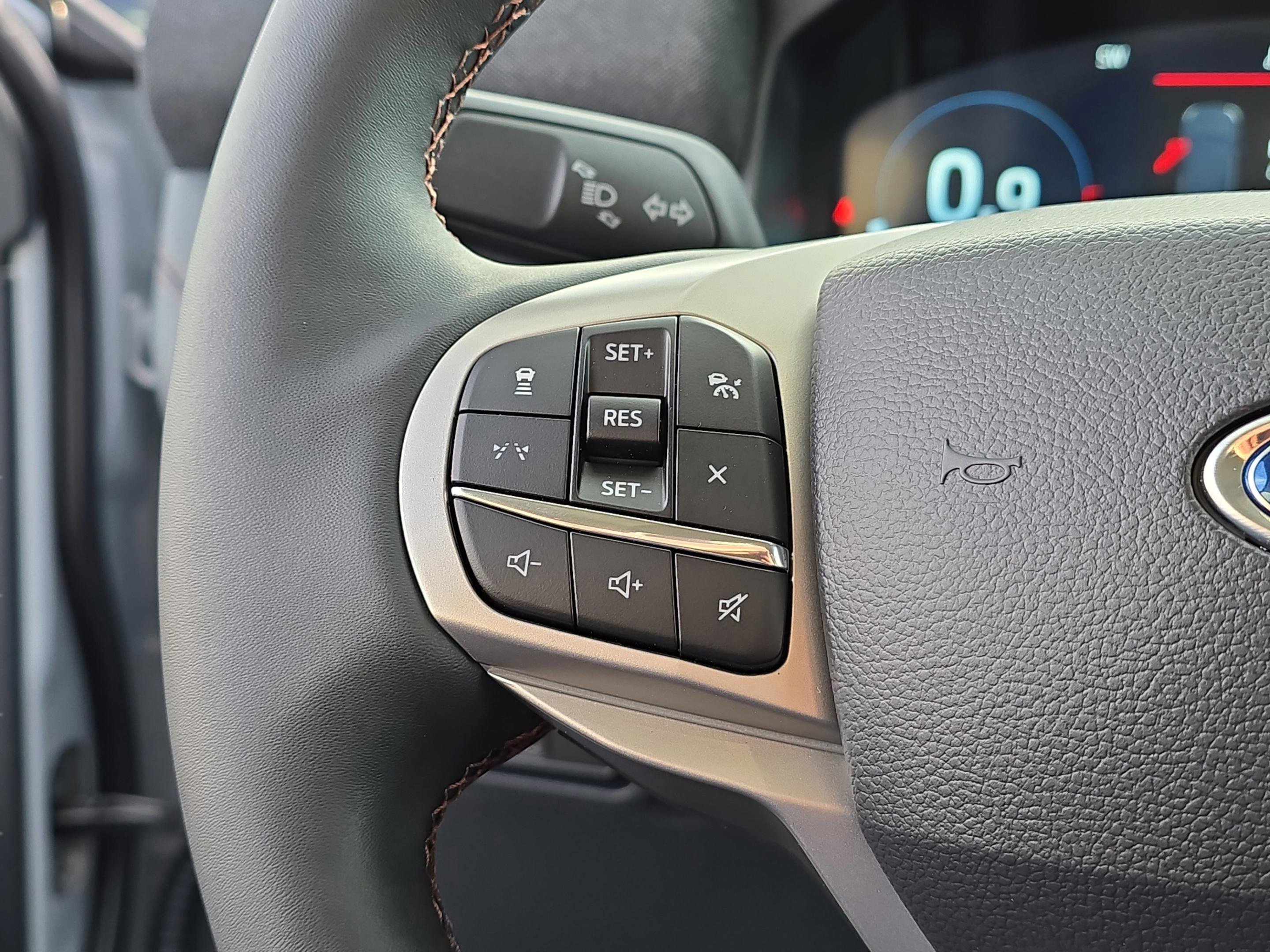 New 2026 Ford Explorer Active w/ Active Comfort Package image 20