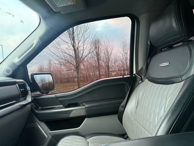 Used 2022 Ford F150 Limited image 19