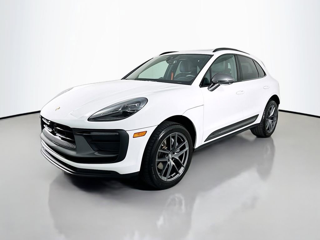 Certified 2026 Porsche Macan Turbo AWD/4WD image 1