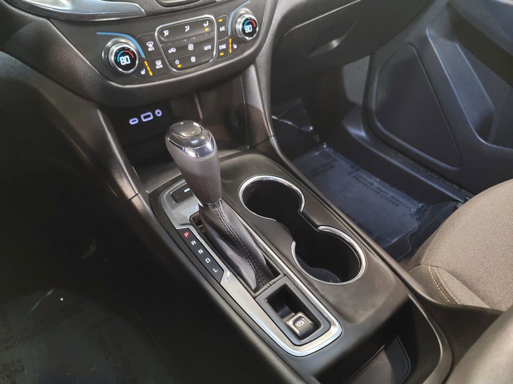 Used 2021 Chevrolet Equinox LT image 18
