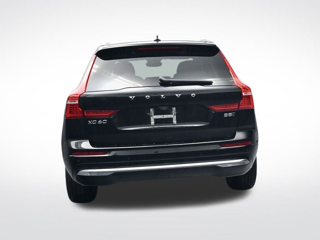Used 2023 Volvo XC60 B5 Ultimate image 7