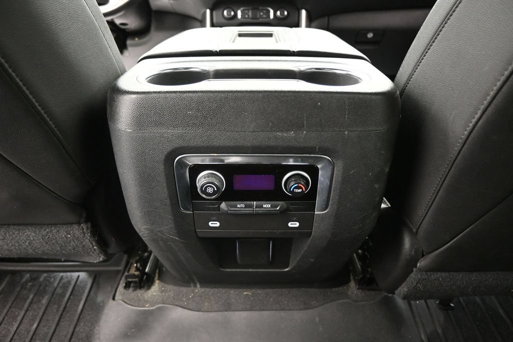 Used 2021 Chevrolet Tahoe LT AWD/4WD image 25
