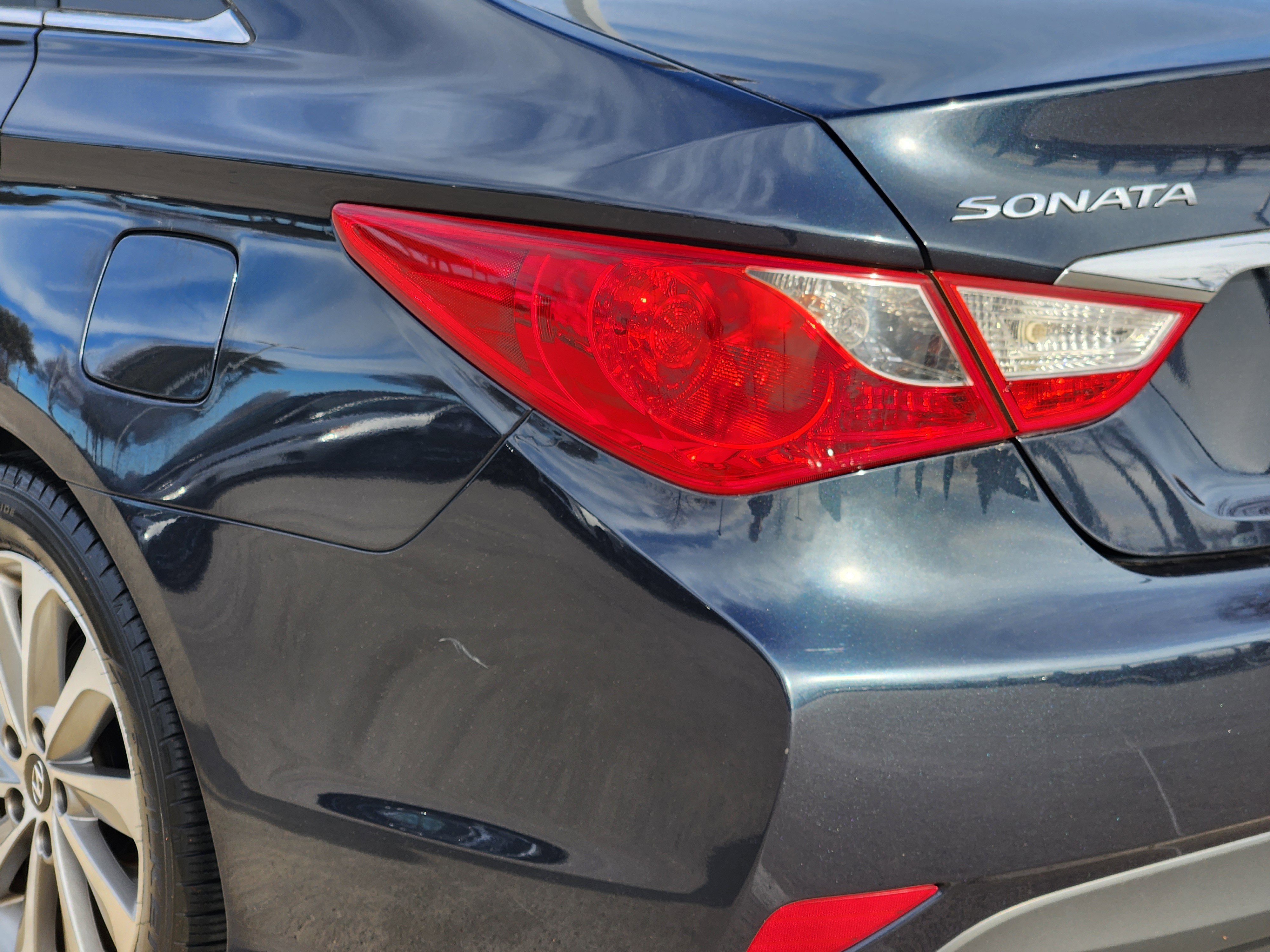 Used 2014 Hyundai Sonata Limited image 5