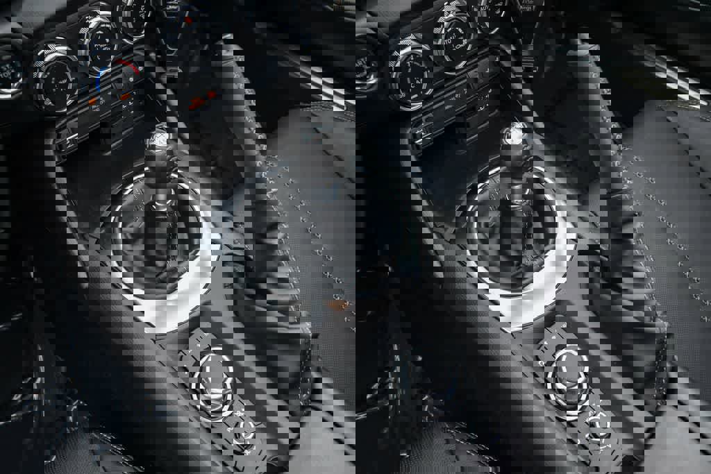 Used 2023 MAZDA MX-5 Miata Grand Touring image 18