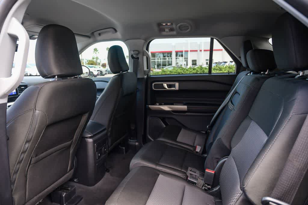 Used 2022 Ford Explorer XLT RWD image 18