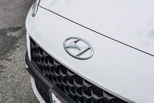 Certified 2022 Hyundai Kona SEL AWD/4WD image 12