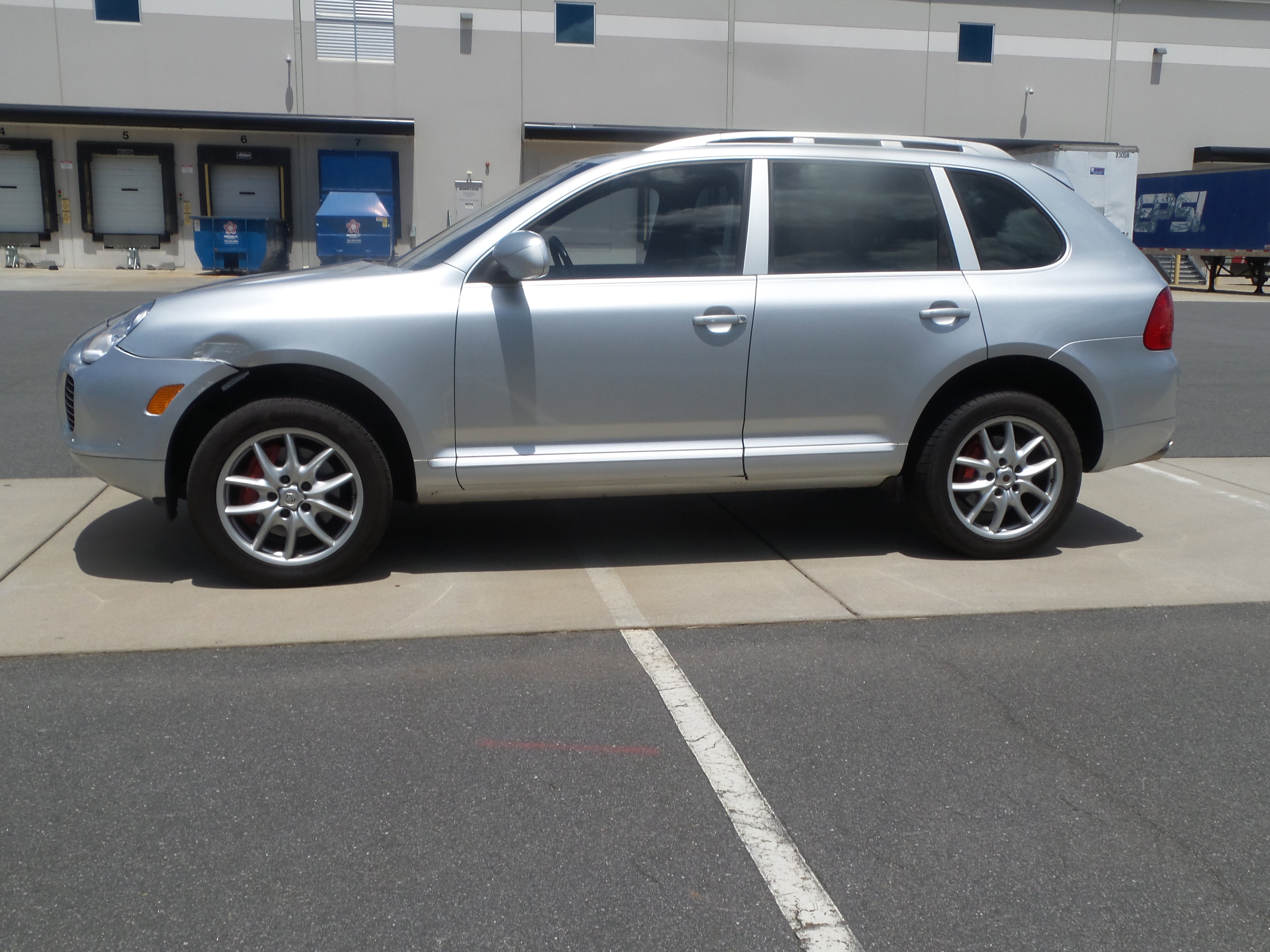 Used 2004 Porsche Cayenne Turbo image 60