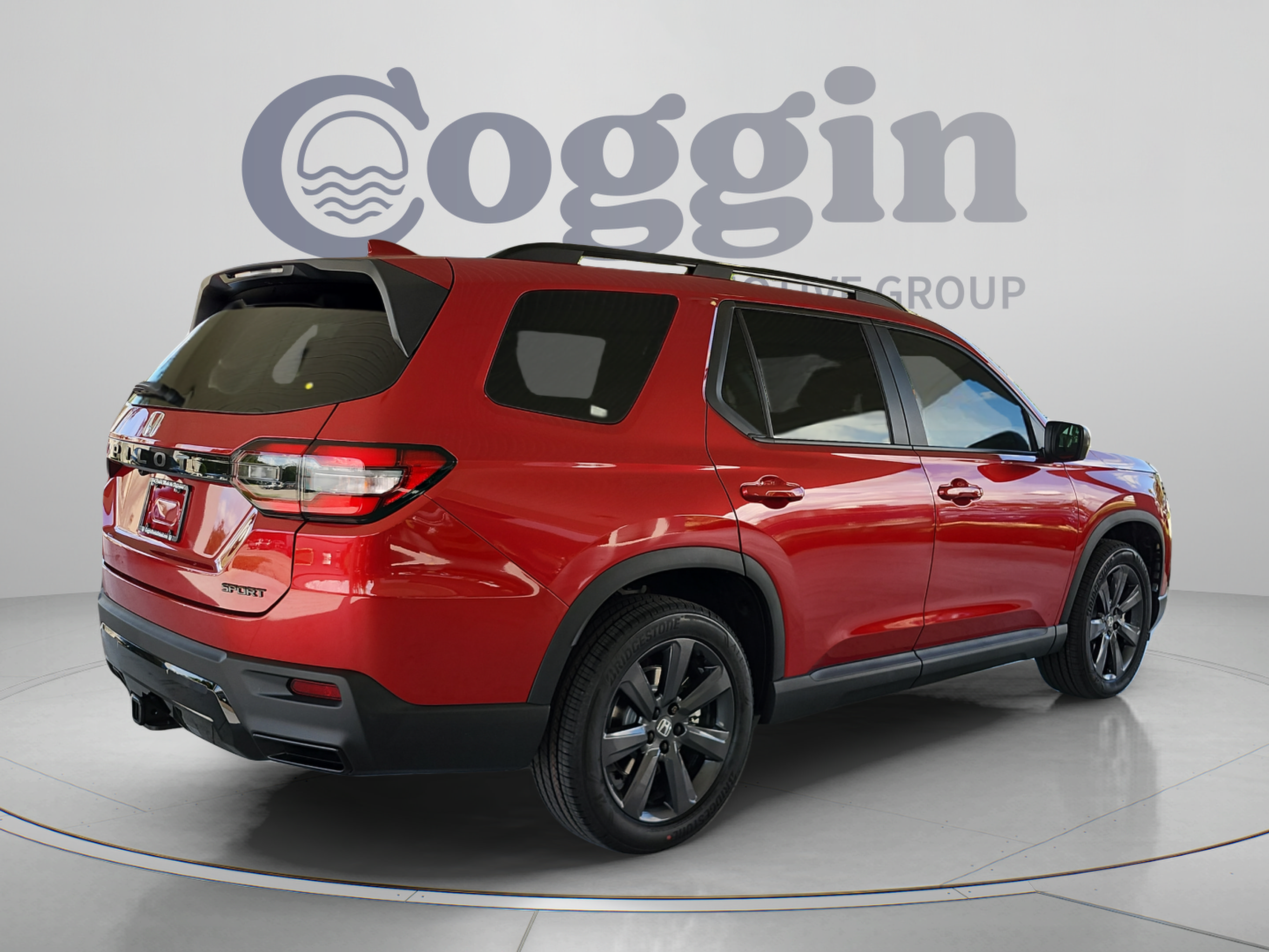 New 2026 Honda Pilot Sport image 5