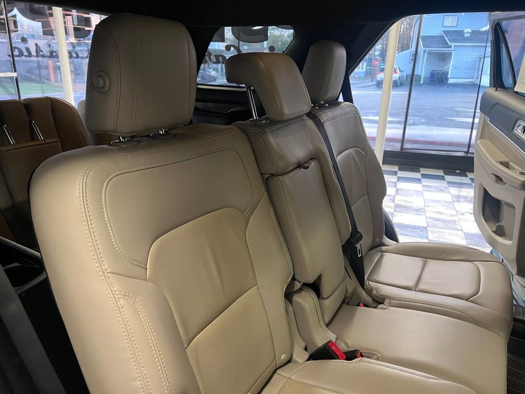 Used 2018 Ford Explorer Limited w/ Equipment Group 301A image 40