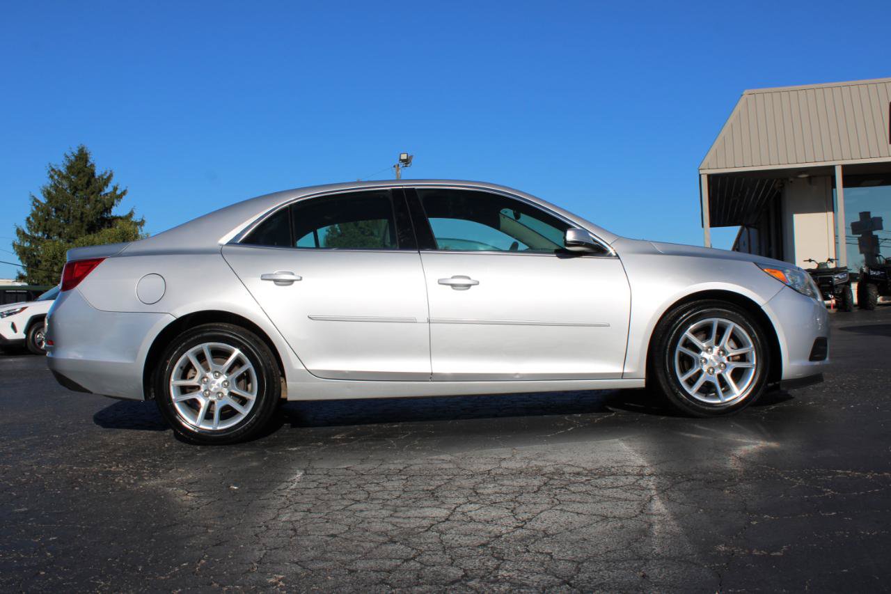Used 2013 Chevrolet Malibu LT w/ Power Convenience Package FWD image 3