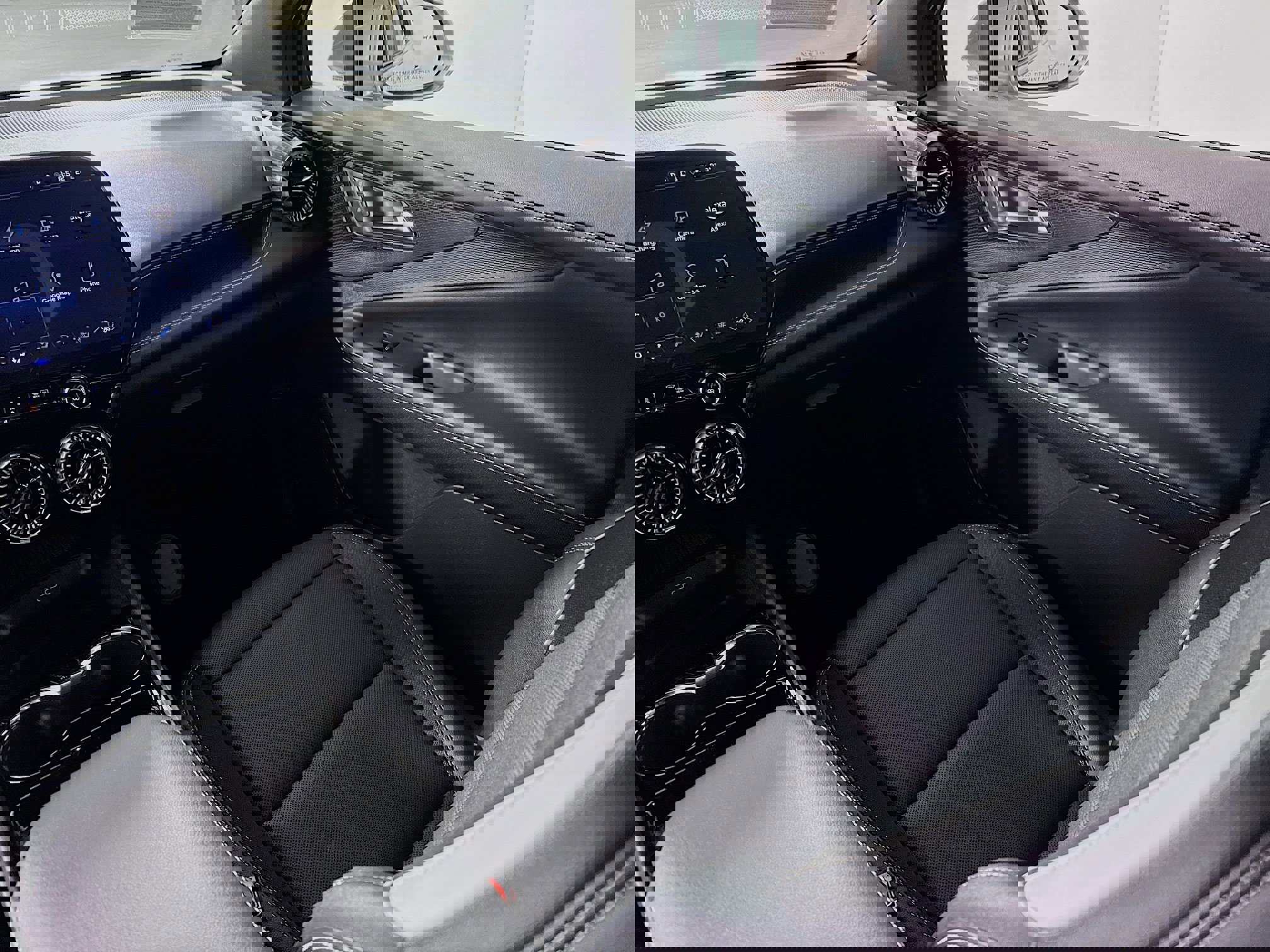 Used 2025 Chevrolet Blazer EV LT image 24