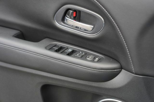 Used 2018 Honda HR-V EX-L image 29