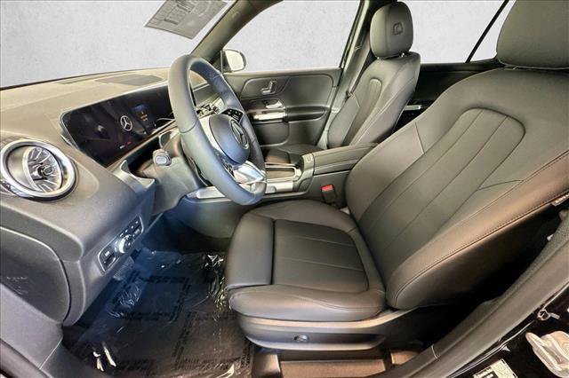 New 2026 Mercedes-Benz GLB 250 image 18