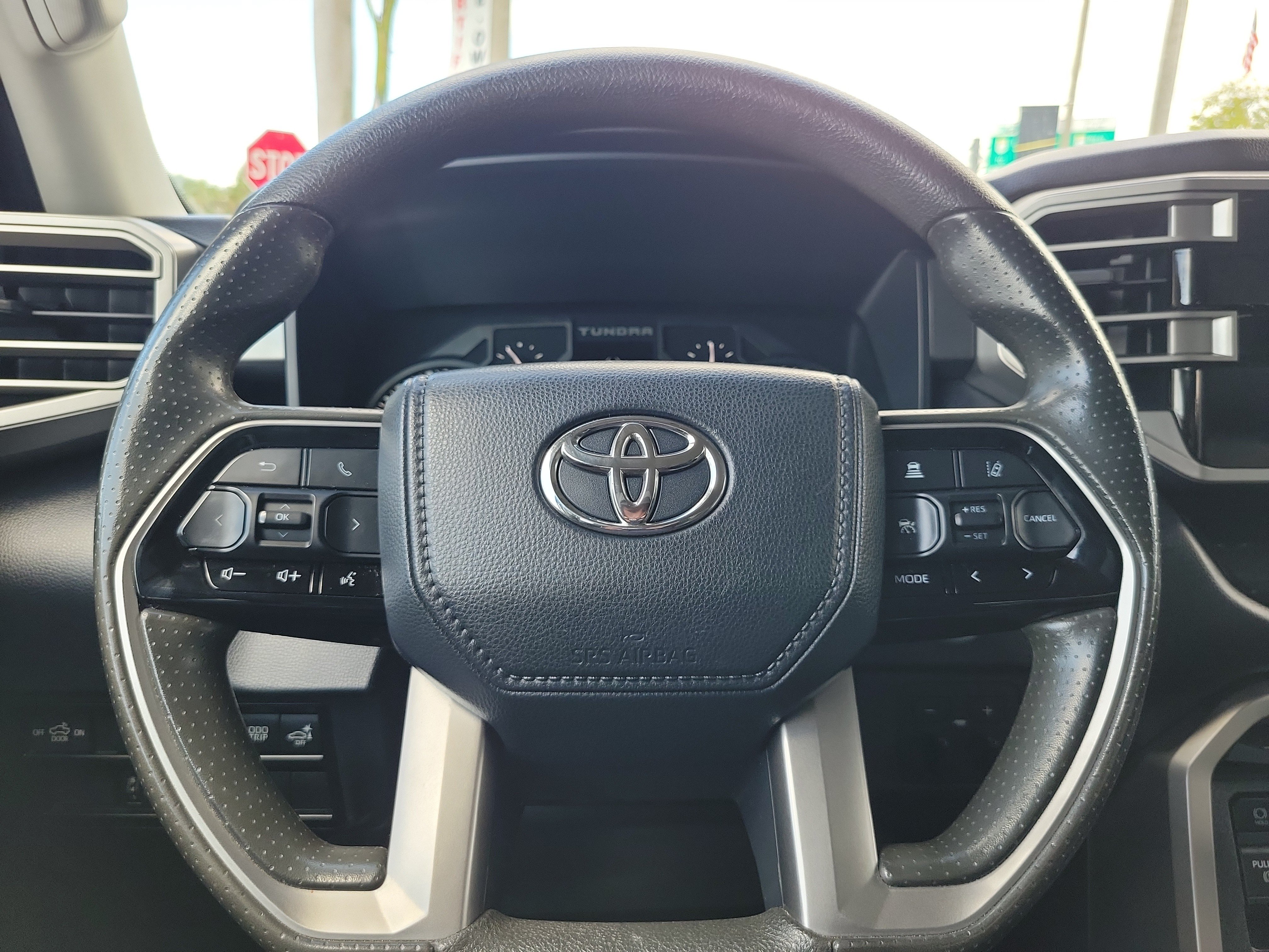 Used 2022 Toyota Tundra SR5 w/ Convenience Package RWD image 17