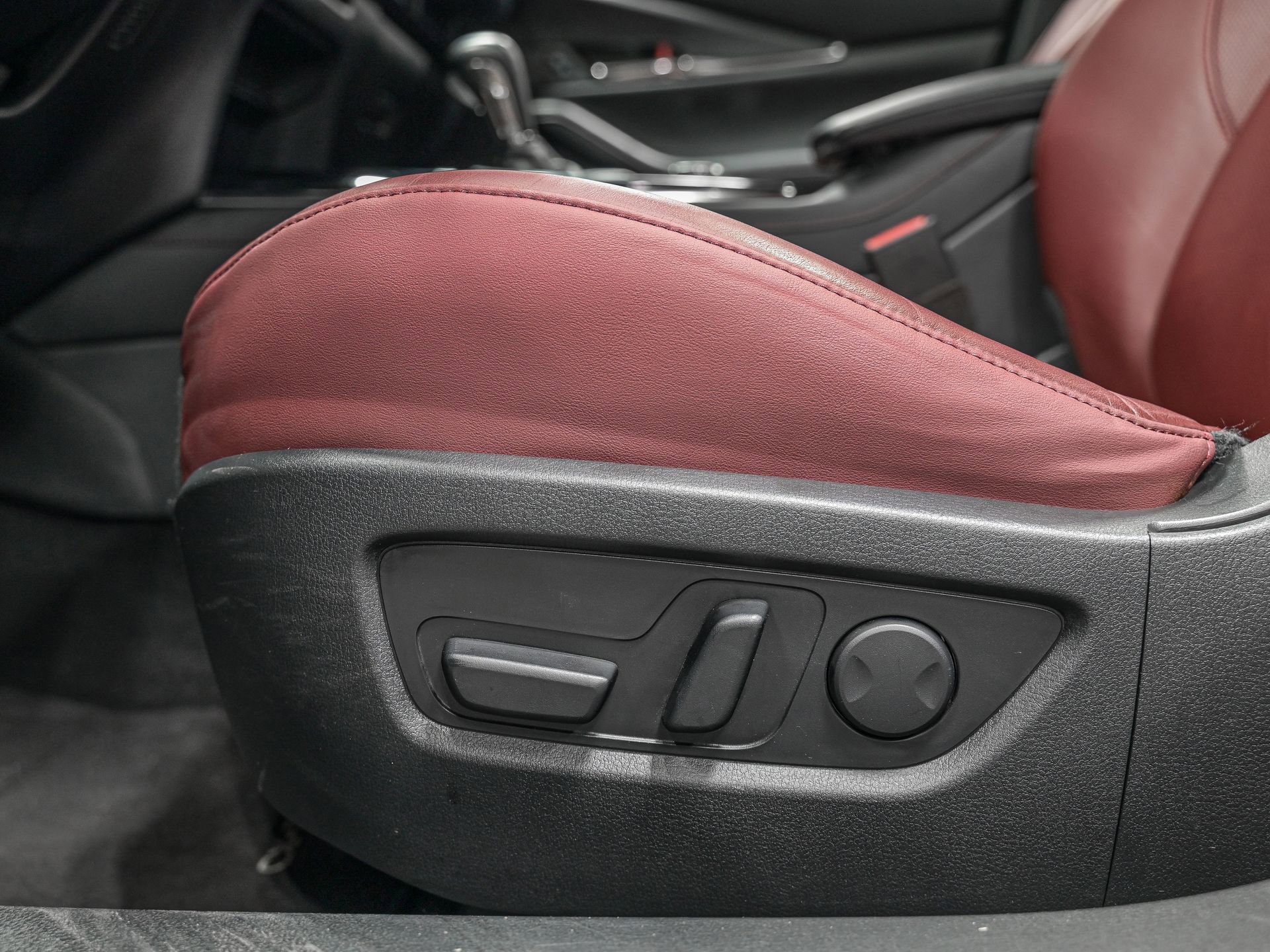 Used 2024 MAZDA CX-30 AWD 2.5 S w/ Preferred Package image 13