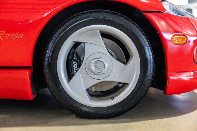 Used 1993 Dodge Viper RT/10 RWD image 30