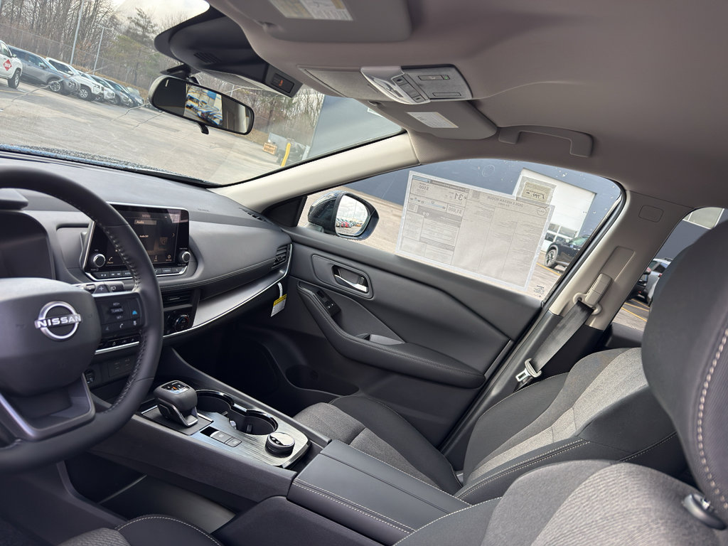 New 2026 Nissan Rogue SV image 25