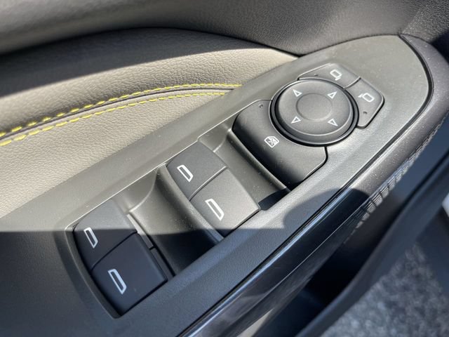 New 2026 Chevrolet Trax ACTIV w/ Sunroof Package FWD image 13