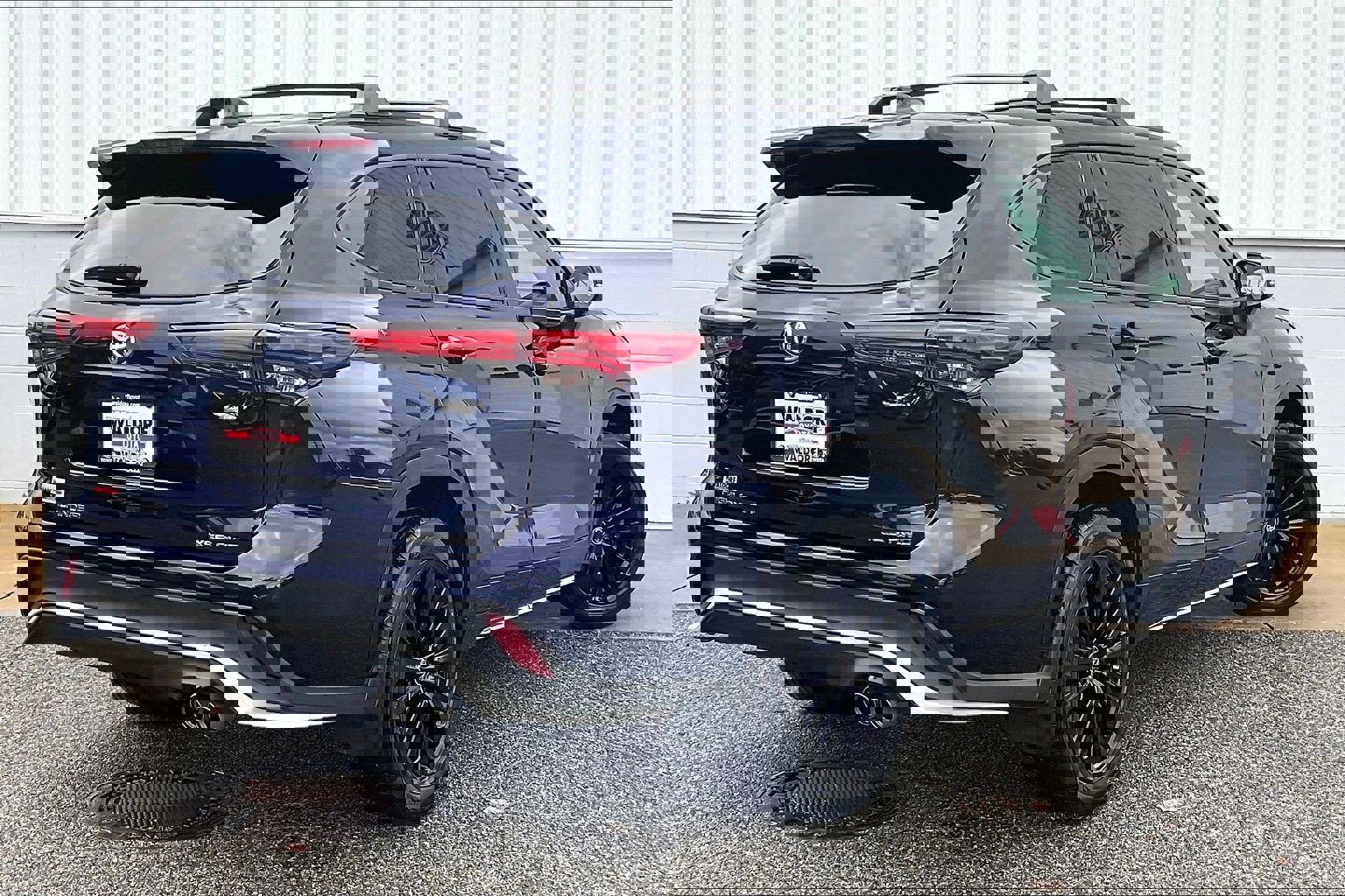 Used 2023 Toyota Highlander XSE image 17