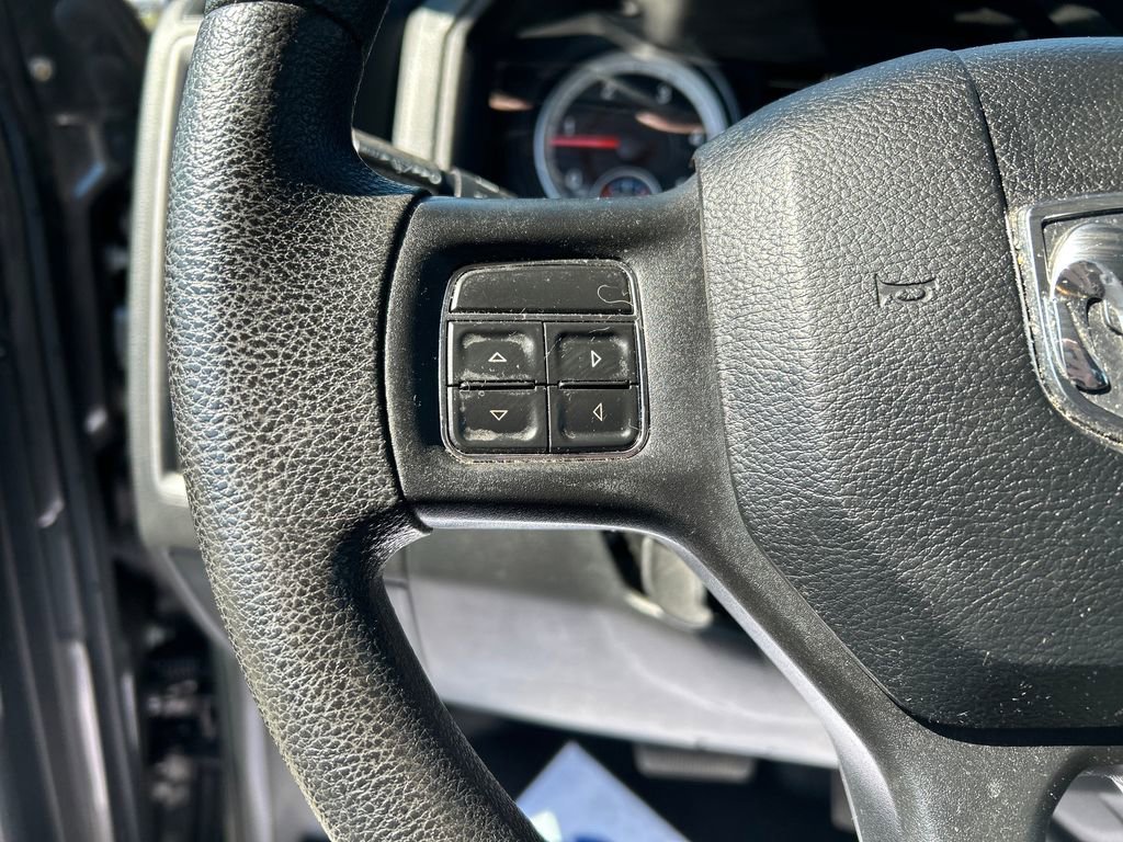 Used 2015 RAM 2500 Tradesman w/ Chrome Appearance Group image 29