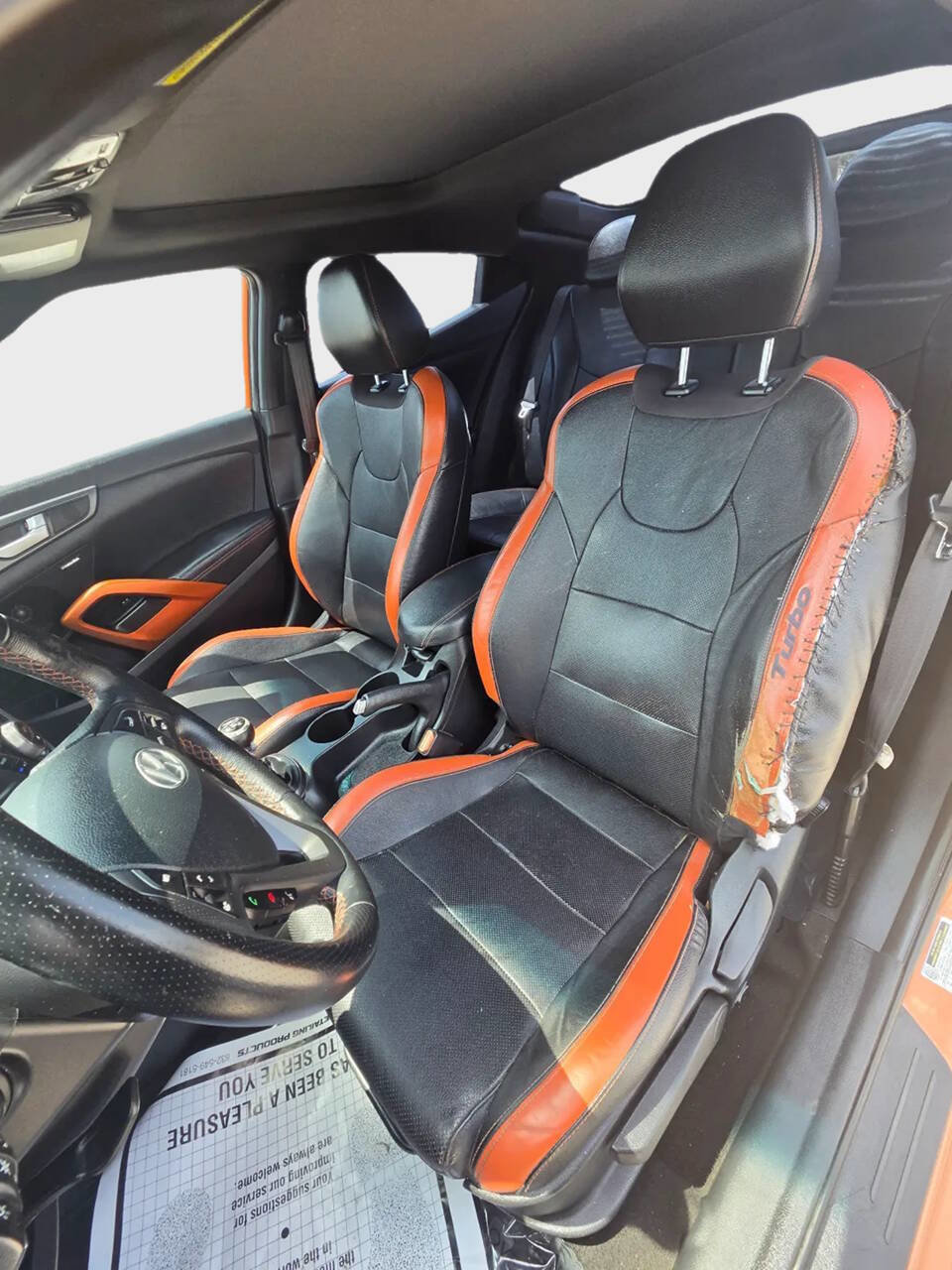 Used 2016 Hyundai Veloster Turbo w/ Option Group 04 FWD image 11