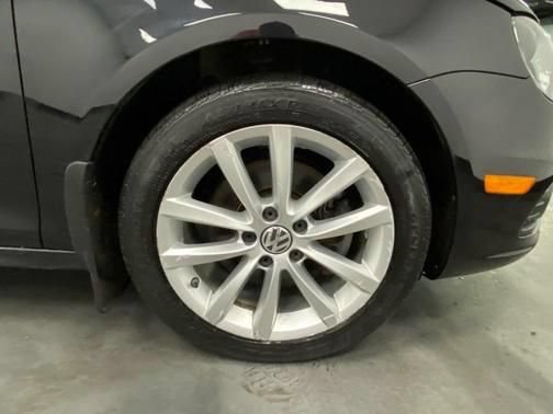 Used 2016 Volkswagen Eos Komfort FWD image 19