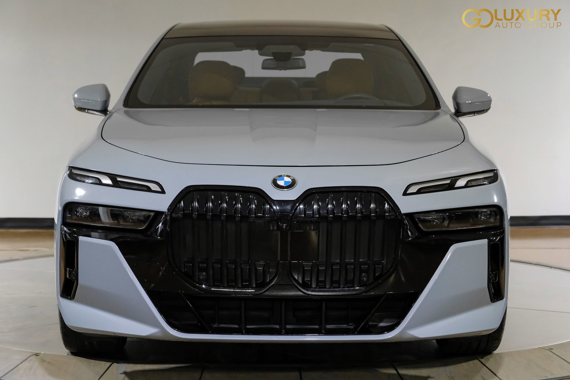 Used 2023 BMW 740i image 7