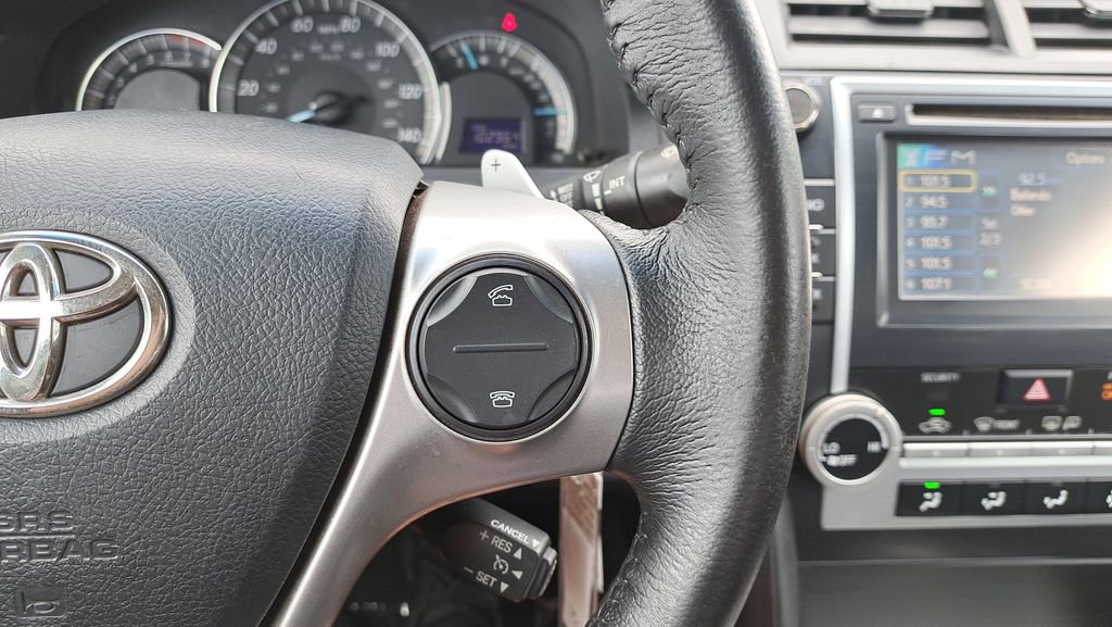 Used 2012 Toyota Camry SE image 23