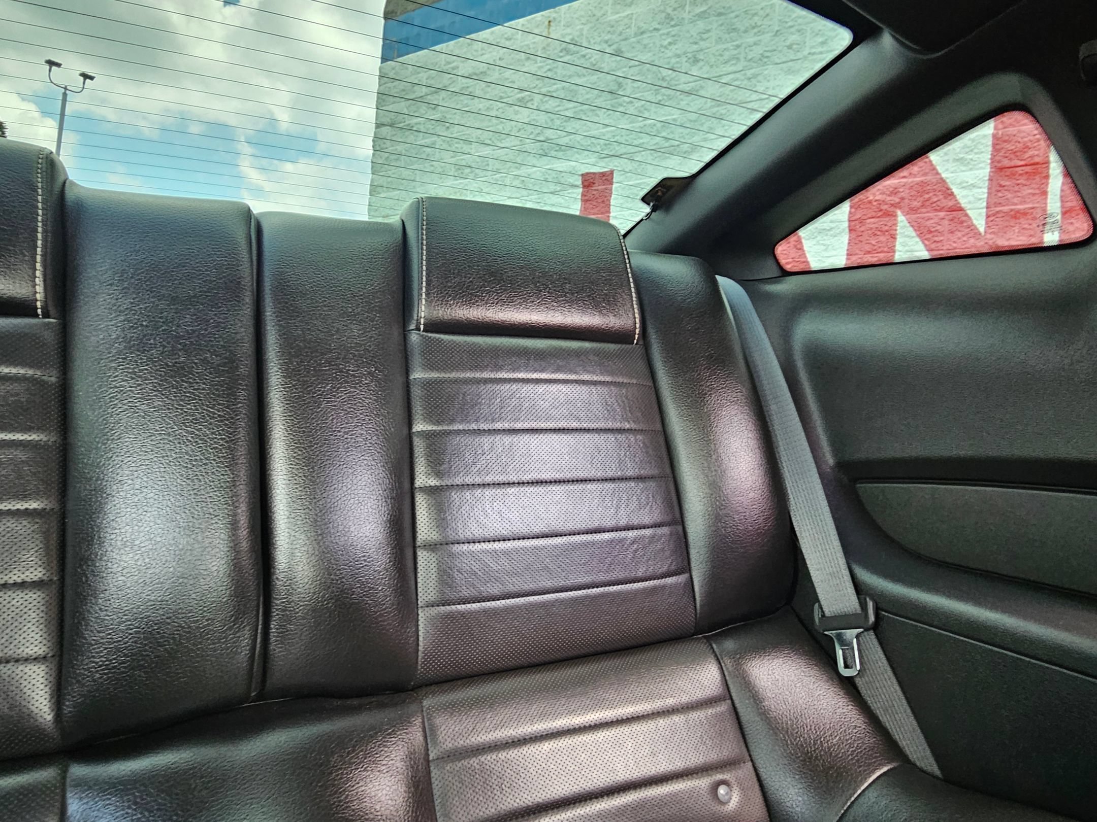 Used 2010 Ford Mustang GT Premium RWD image 24