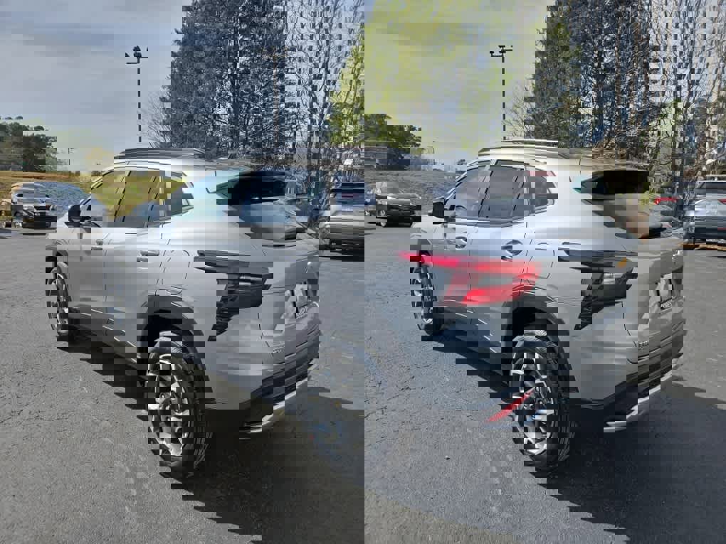 New 2026 Chevrolet Trax LT w/ LT Convenience Package image 5