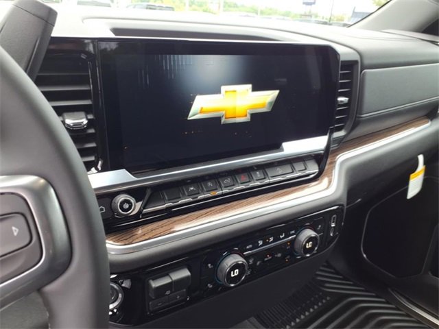 New 2026 Chevrolet Silverado 1500 LT w/ Z71 Off-Road Package image 8